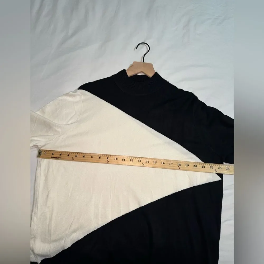 Chico's Colorblock Mock Neck Long Sleeves Sweater Size 4 US XXL Basic Minimalist